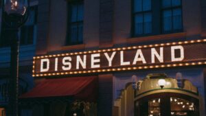 Planning a Disneyland Getaway: Navigating Crowd Levels in 2024